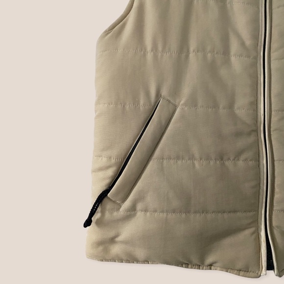 POWDER Room Cream Sleeveless Vest - Picture 4 of 11